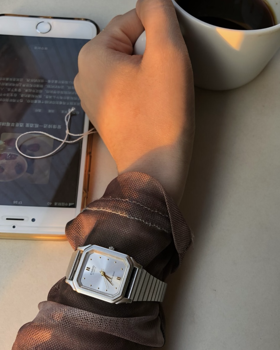 CASIO 卡西歐 VINTAGE系列 不锈鋼小方塊 銀色 復古 石英機芯 女錶