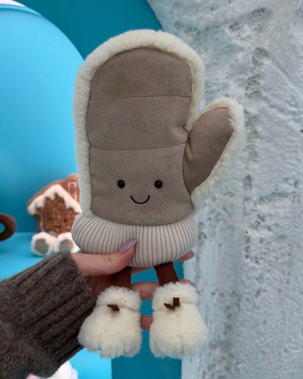 JELLYCAT 洛杉矶限定 巴賽羅熊 金標奶油邦尼兔 毛茅茅手套 圍巾熱可可 薑餅屋