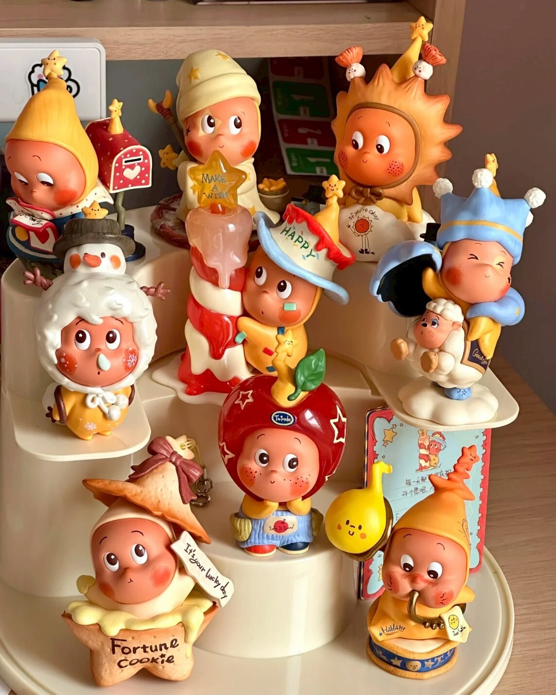 POPMART 泡泡瑪特 TWINKLE TWINKLE 來自星星的禮物系列 盲盒 星星人 聖誕節 公仔 擺件