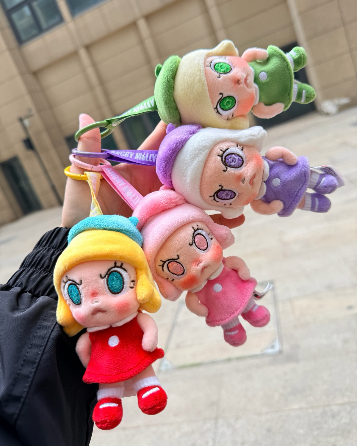 POPMART 泡泡瑪特 Angry MOLLY 心火怒放系列 盲盒 毛絨 吊飾