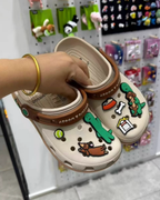 CROCS x JOGUMAN 洞洞鞋 拖鞋 男女鞋 聯名 臘腸狗 恐龍 腕龍