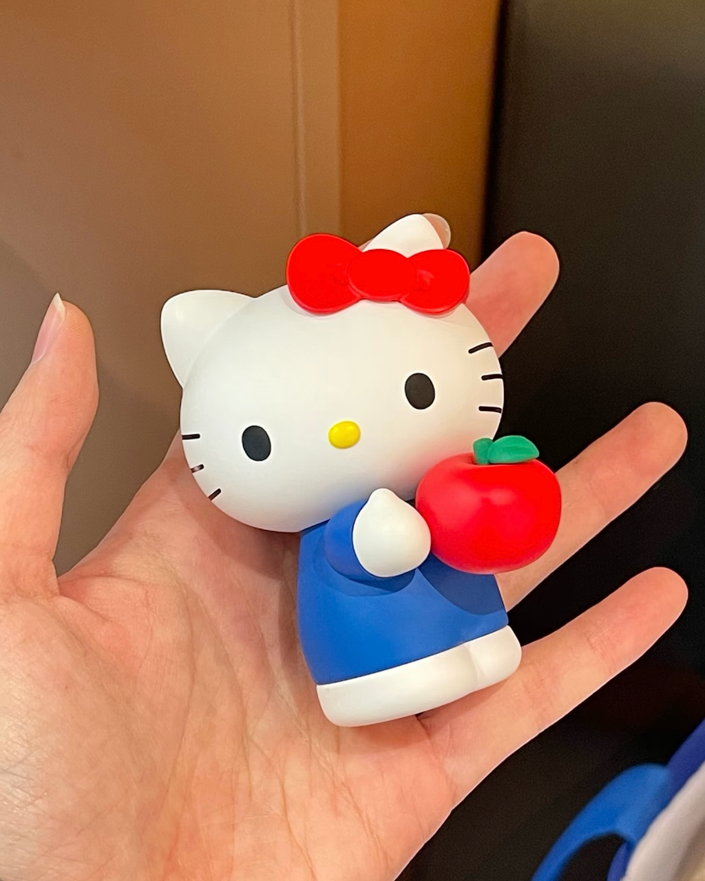 正版授權 HELLO KITTY 蘋果款 檯燈造型 小夜燈 擺件