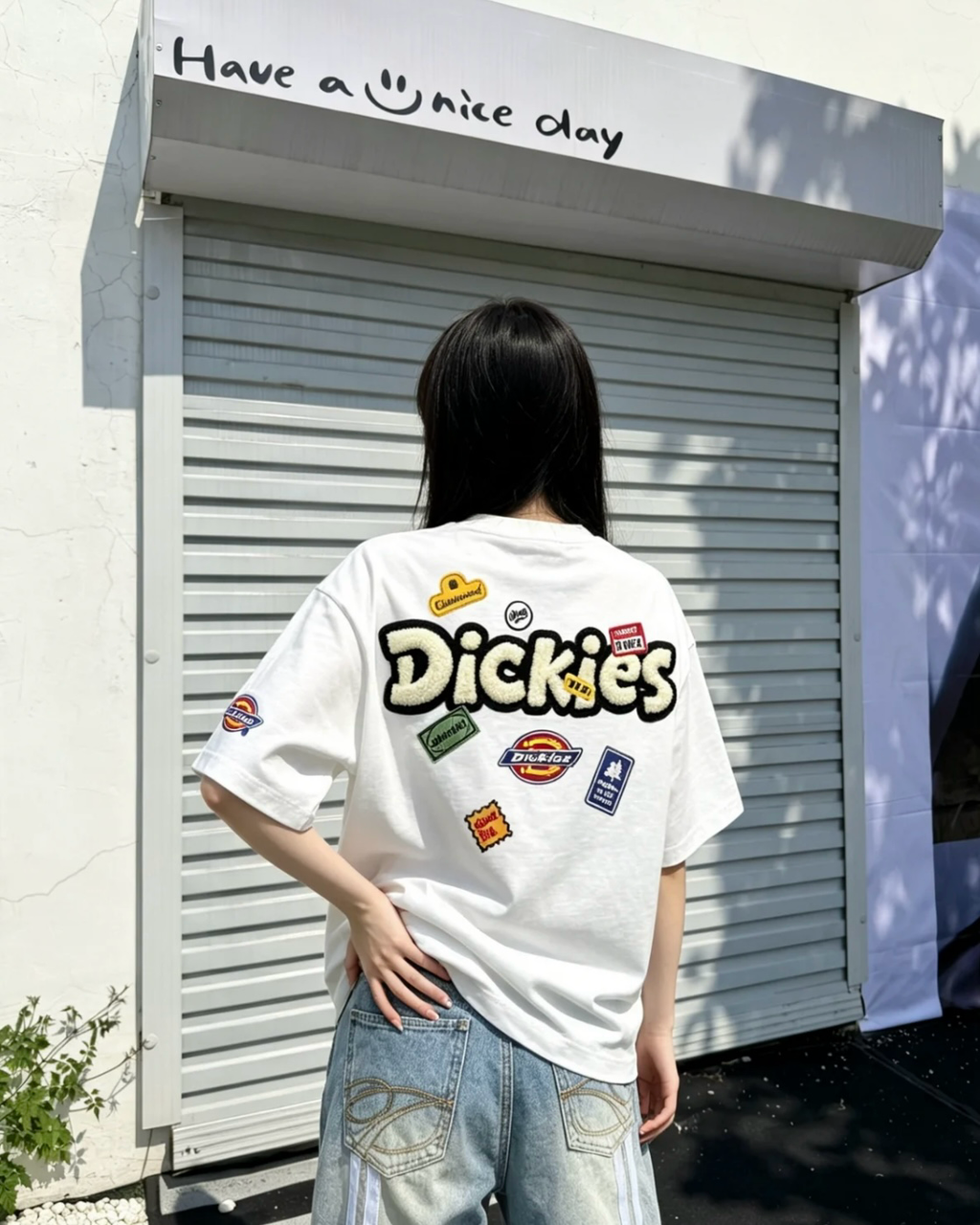 DICKIES 嚊哈塗鴉貼紙 美式 寬鬆 圓領 短袖 短Tee 上衣 藏青 黑色 白色