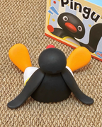 正版授權 PINGU 企鵝家族 坐姿 拍拍燈 小夜燈