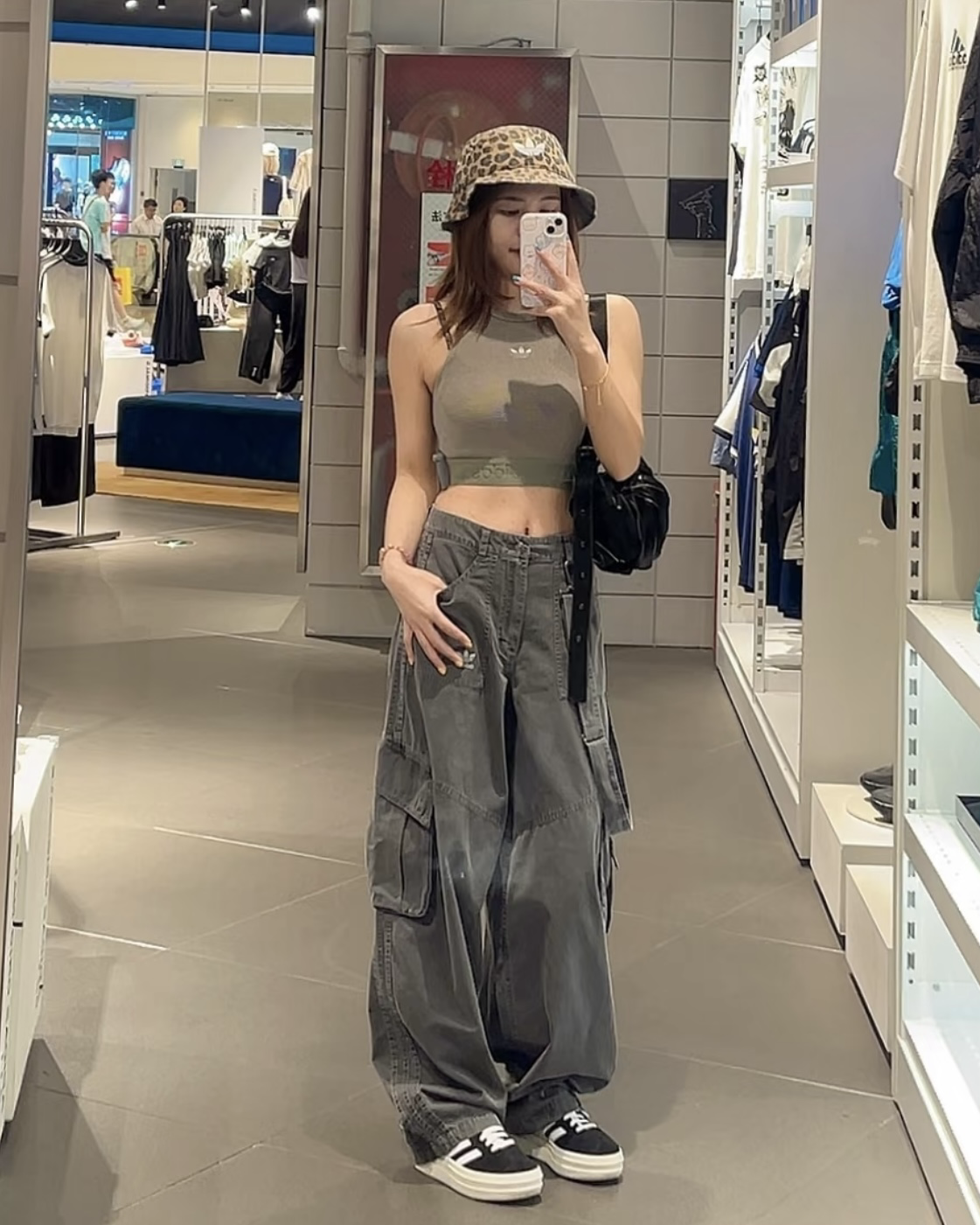 ADIDAS ORIGINALS CURVED TROUSERS 炭灰 闊腿褒 寬鬆 彎刀褒 KH1180