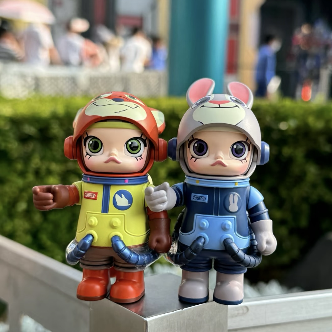 POPMART 泡泡瑪特 MEGA SPACE MOLLY 迪士尼限定 動物方城市吊卡 尼克 茱迪 100% 兩隻一組