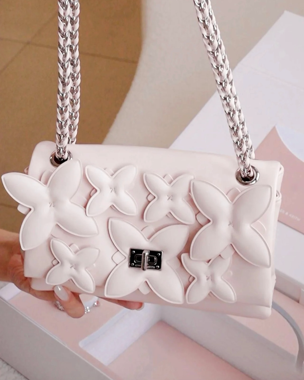 CHARLES & KEITH 小CK 七夕限定禮盒粉色花朵包肩背包手鏈戒指 CK17-20271828-A