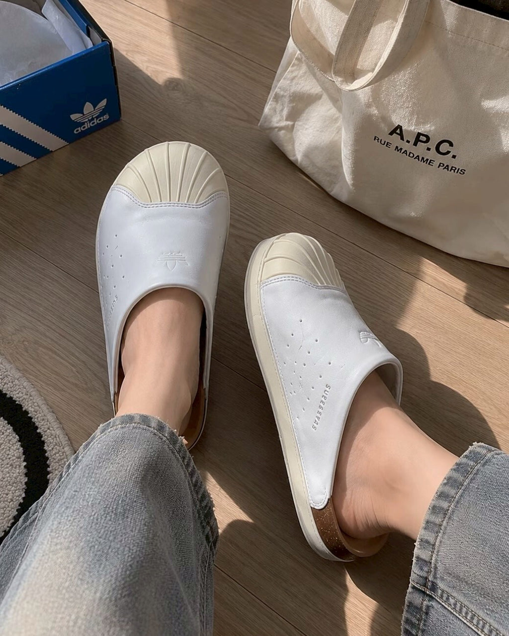 Adidas Original Adimule 白色 貝殼頭 皮革 勃肯鞋 拖鞋 懶人鞋 包頭鞋 LC0412