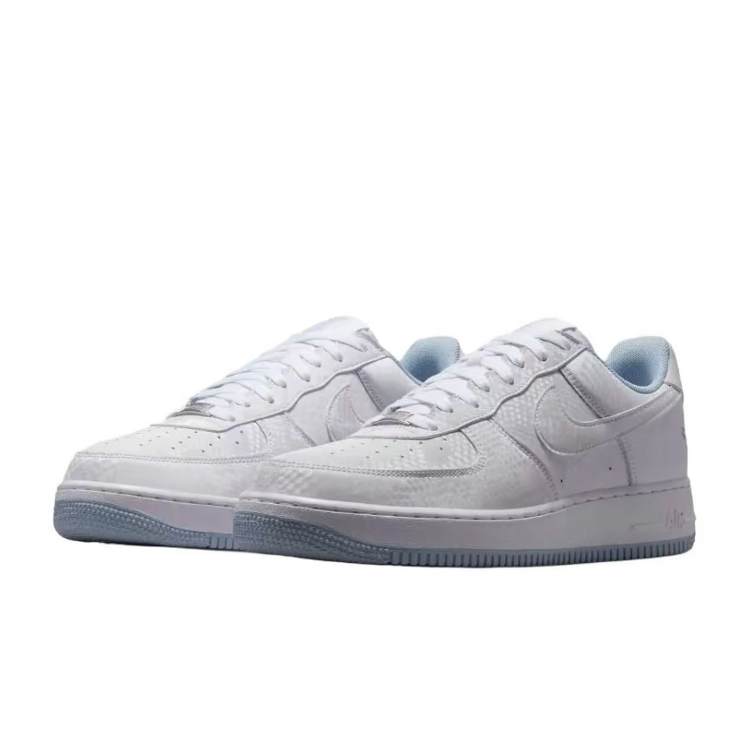 Nike x Kobe Bryant AF1 淺藍白 蛇麟 刺繡 科比 曼巴 低筒休閑鞋 IB0018-103