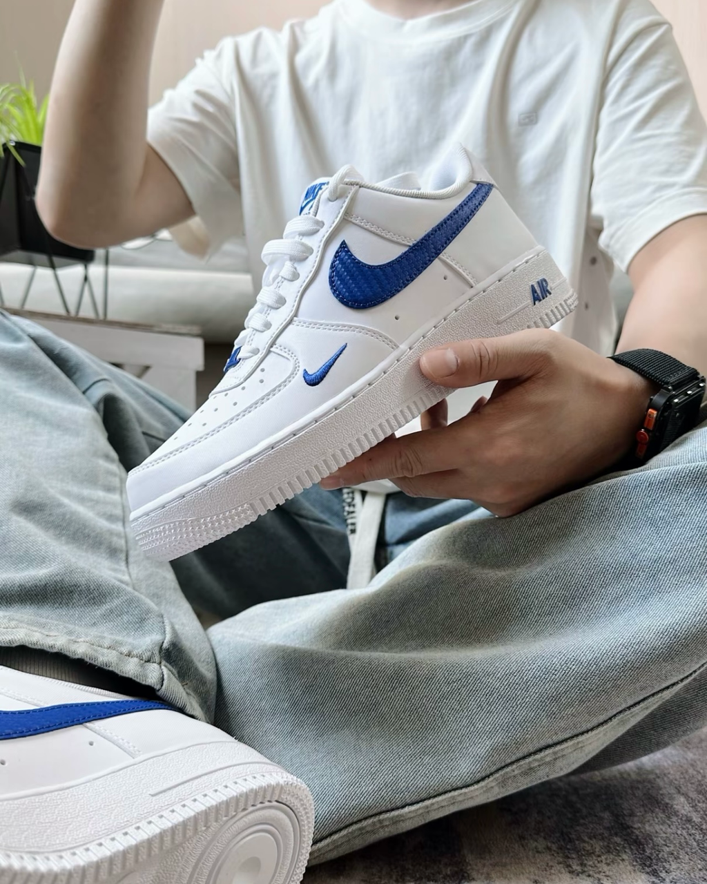NIKE AIR FORCE 1 '07 皇家藍白 刺繡小勾 碳纖維勾 低筒休閑鞋 男鞋 IV5732-100