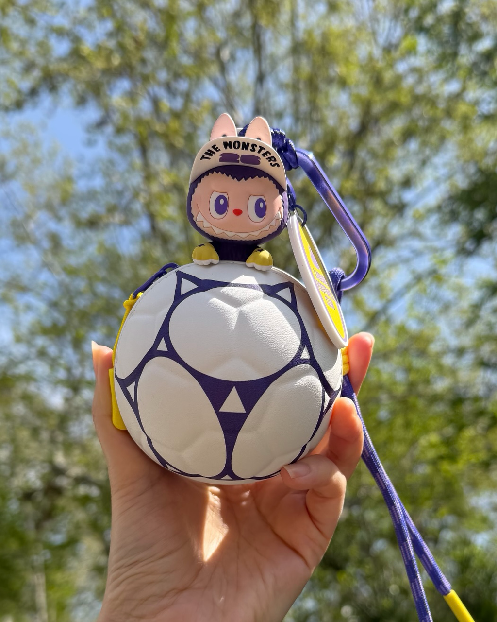 POPMART LABUBU x 2026 FIFA 足球迷你包 盲盒 世界盃足球 聯名 泡泡瑪特