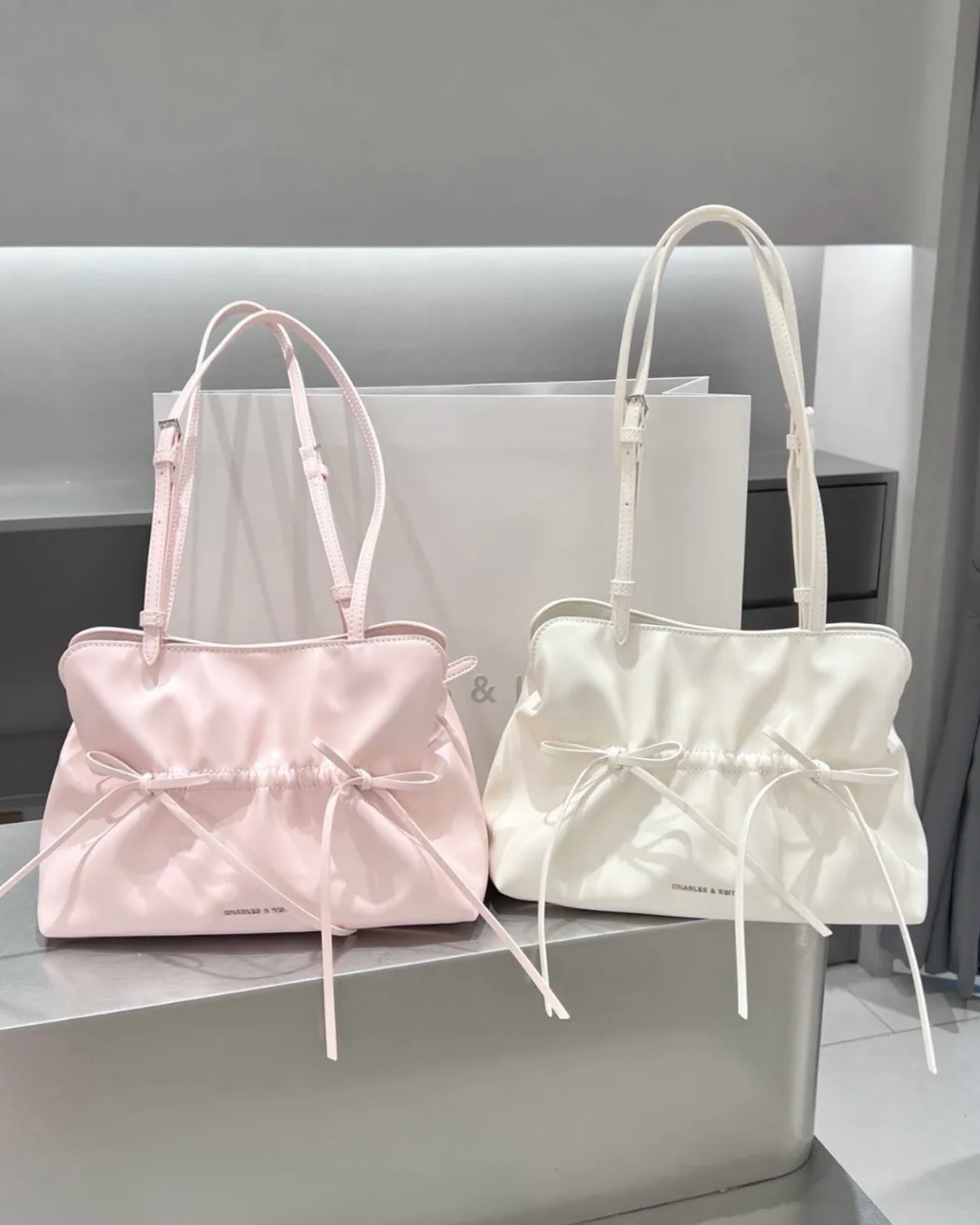 CHARLES & KEITH 小CK Reese 蝴蝶結 褒皺 單肩包 肩背包 CK2-20151672