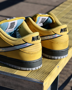 Nike SB Dunk Low Pro 藍黃撞色雷射勾磨砂霧面皮革低筒休閒鞋男鞋 IR1888-700