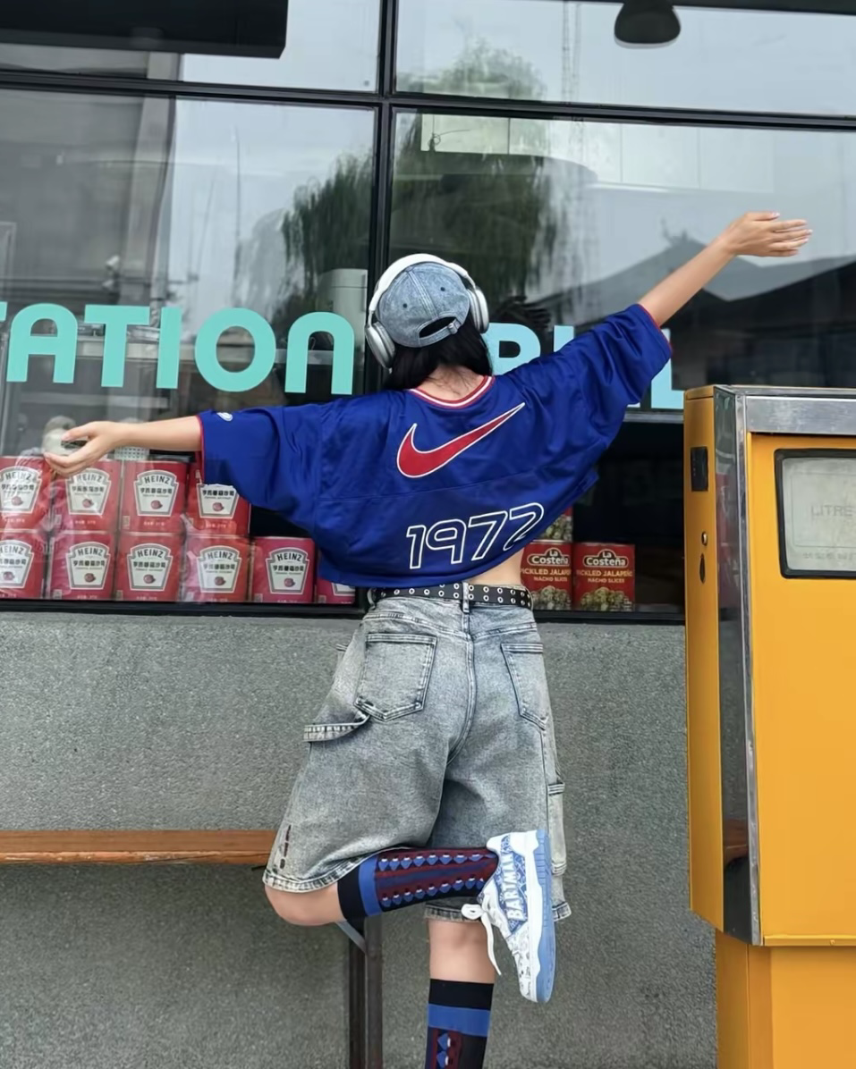 NIKE SPORTSWEAR 1972 透氣網布 V領 撞色 拼接 寬鬆 短袖 上衣