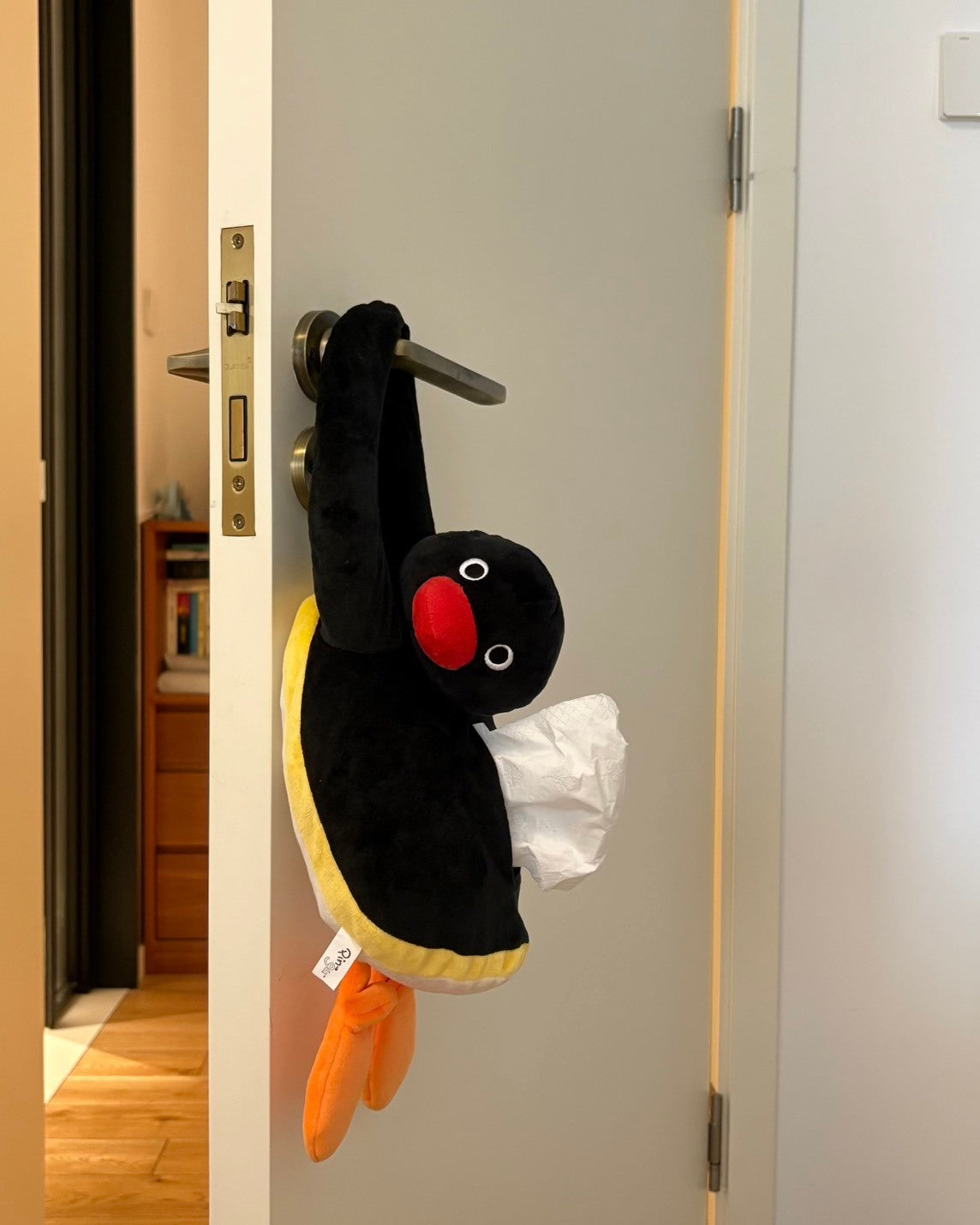 來抽我呀! 🐧PINGU 懸挂式 面紙盒