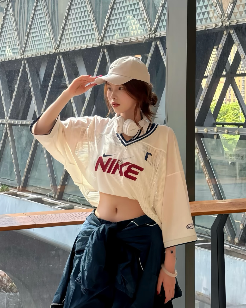 NIKE SPORTSWEAR 1972 透氣網布 V領 撞色 拼接 寬鬆 短袖 上衣