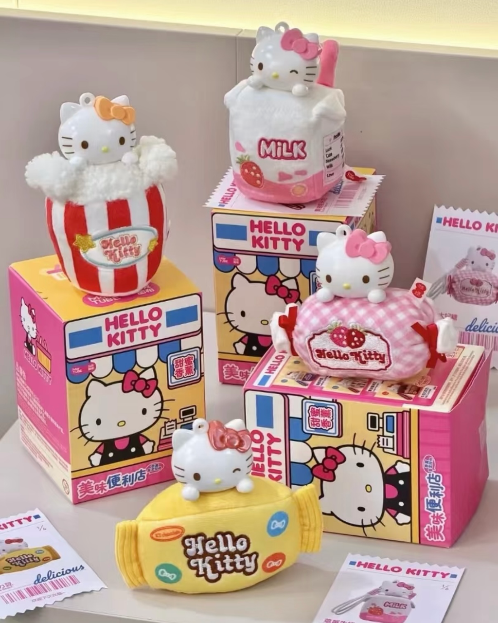 正版授權 三麗鷗 Hello Kitty 便利商店系列 香薰盲盒 毛絨 吊飾 掛件