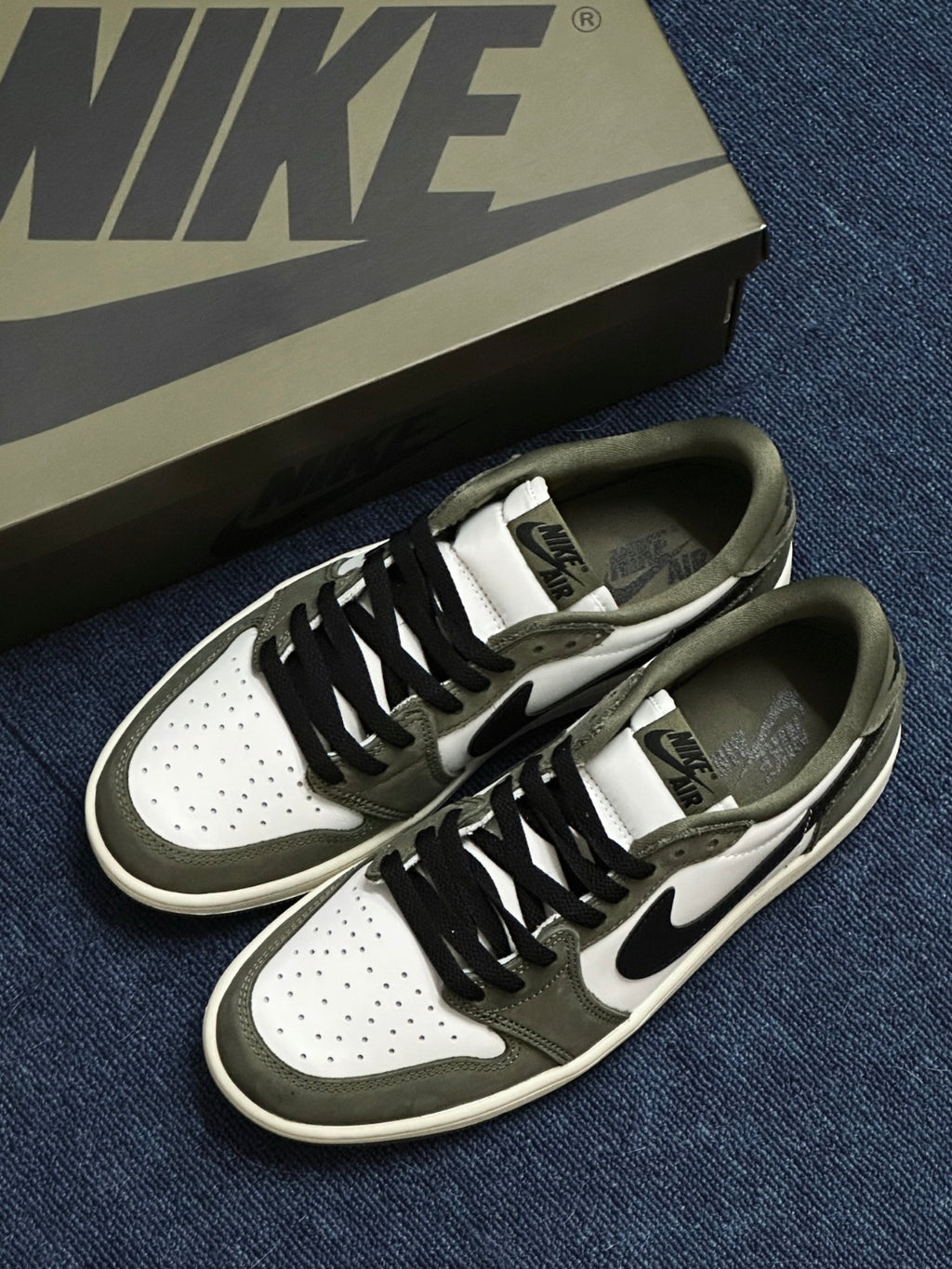Nike Air Jordan 1 Retro Low OG 小倒勾 橄欖綠 大童鞋 HQ6999-200