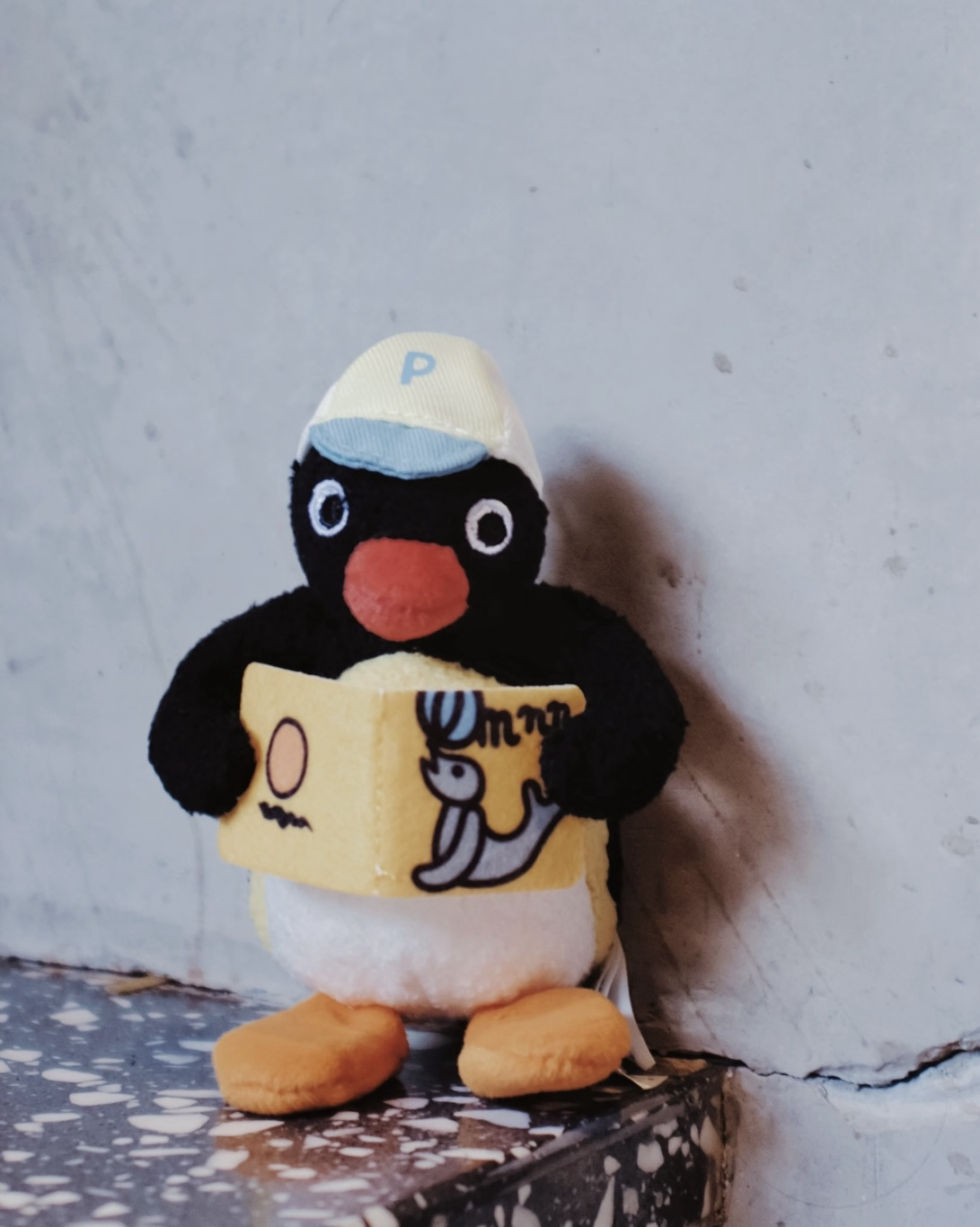 正版授權山莫 x PINGU 企鵝家族 讀書系列 毛絨 吊飾 掛件 共3款