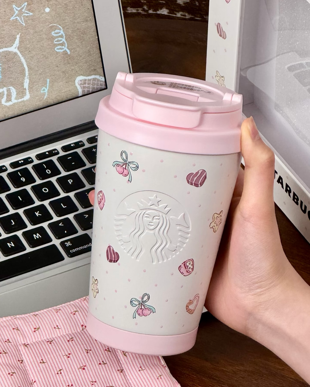 STARBUCKS 星巴克 夏日甜品派對系列 直飲杯禮盒 380ml 附毛絨杯套