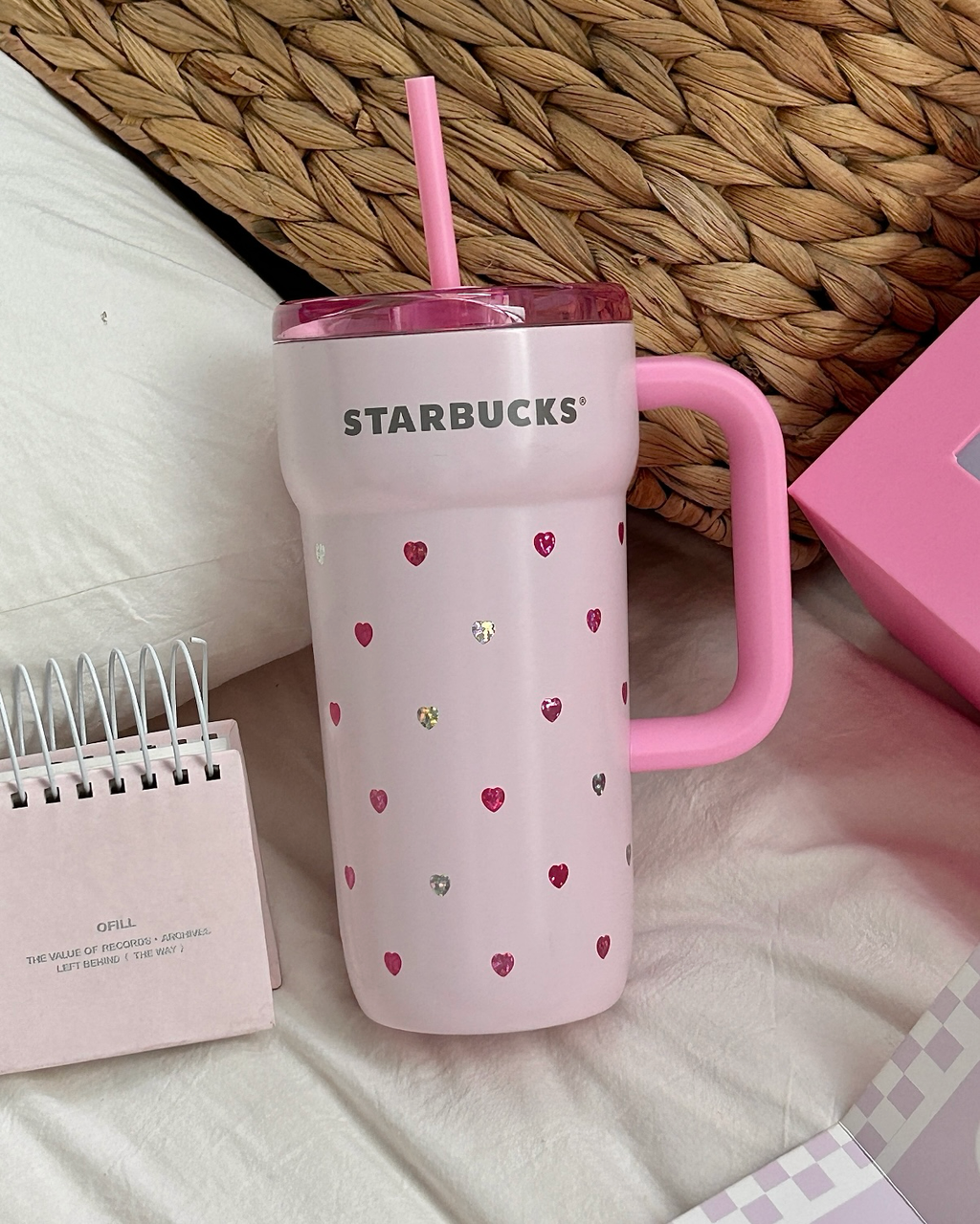 STARBUCKS 星巴克 星動告白系列 不鏽鋼吸管杯 粉色 愛心 禮盒 670ml