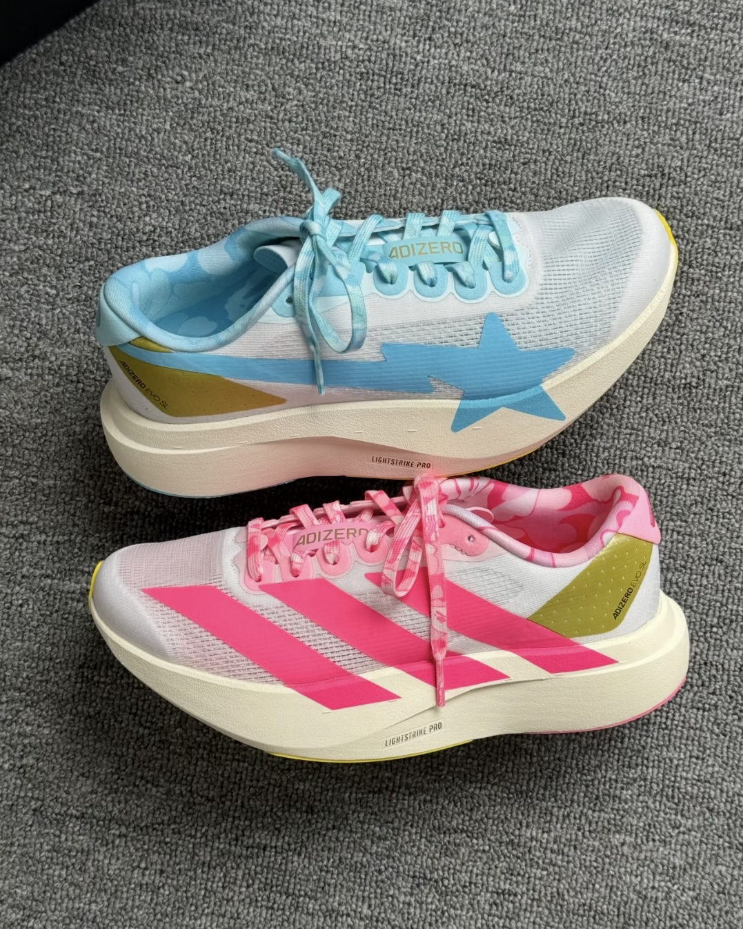 ADIDAS x BAPE ADIZERO EVO SL 藍粉鸳鴦鞋 不對稱 聯名款 跑鞋 運動鞋KJ5751