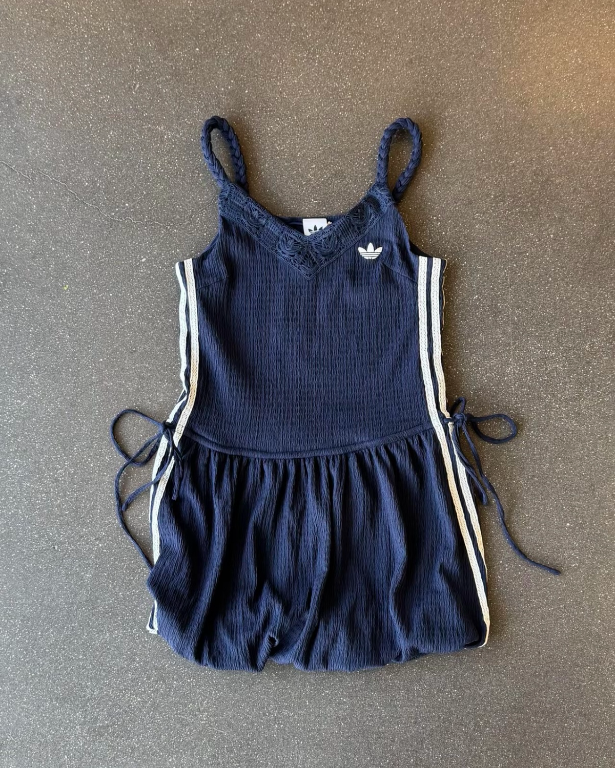 ADIDAS ORIGINALS 南洋風度假風洋裝連身裙吊帶細肩帶 藍色KX0725 白色KX0726
