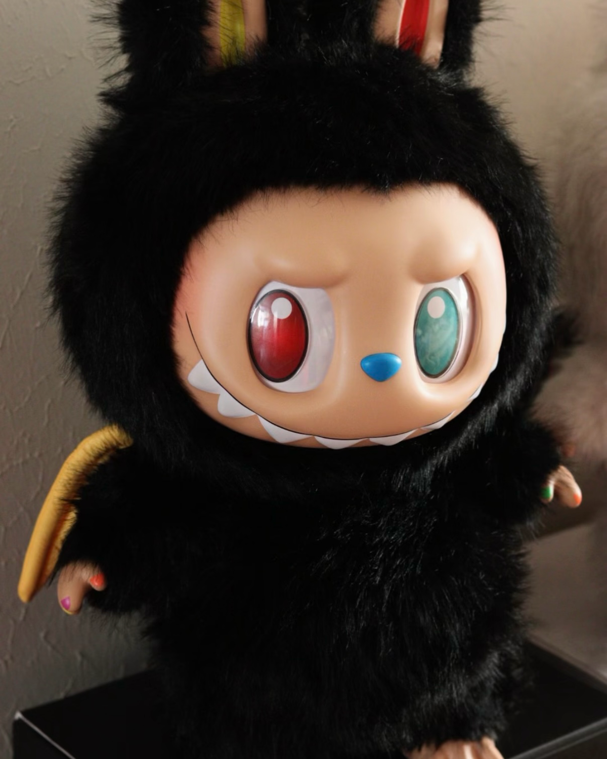 POP MART 泡泡瑪特 LABUBU Zimomo THE MONSTERS 十周年系列 搪膠 毛絨公仔 58cm