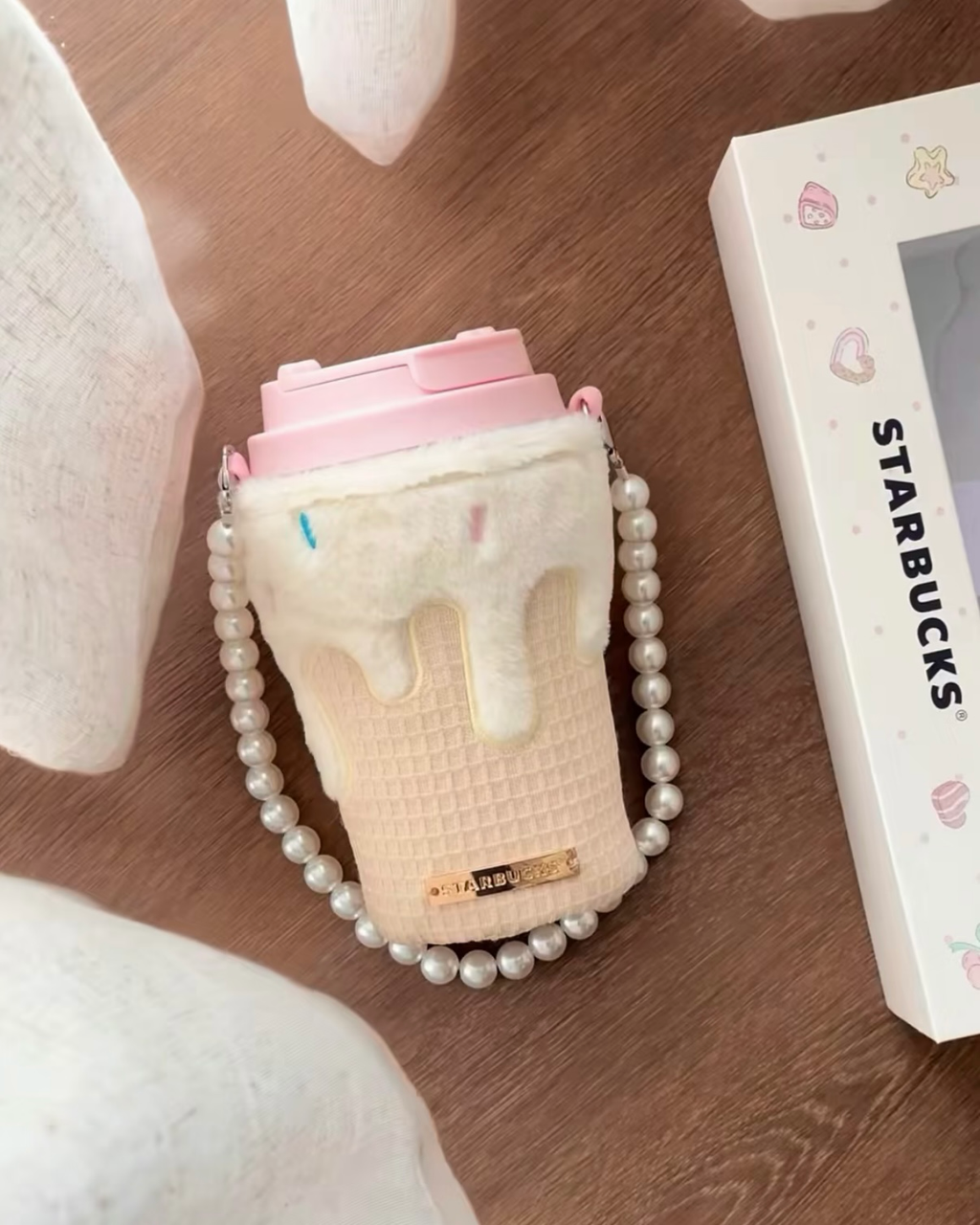 STARBUCKS 星巴克 夏日甜品派對系列 直飲杯禮盒 380ml 附毛絨杯套