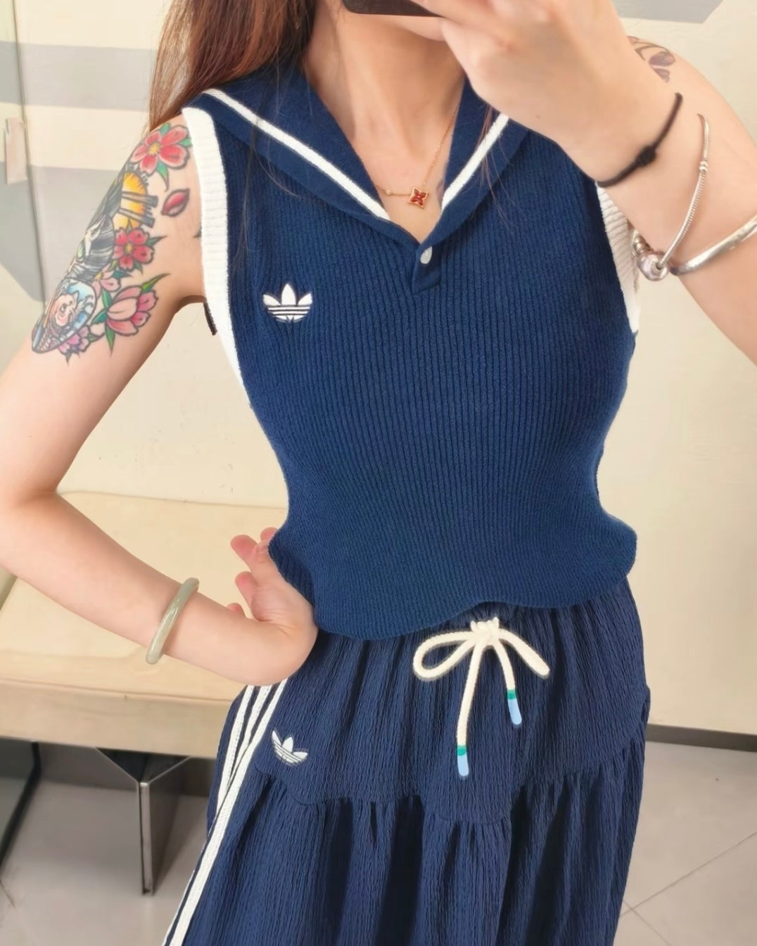 ADIDAS ORIGINALS 無袖POLO衫針織翻領披肩上衣背心深藍色KX0744天空藍KX0746