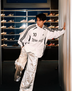 Adidas Adilenium Season 4 立領防風外套雙拉鏈袖子可拆白色KE7570黑色KE7569
