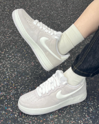 NIKE AIR FORCE 1 '07 LV8 灰白 復古 麻皮 果凍 立體勾勾 男鞋 IU7592-078