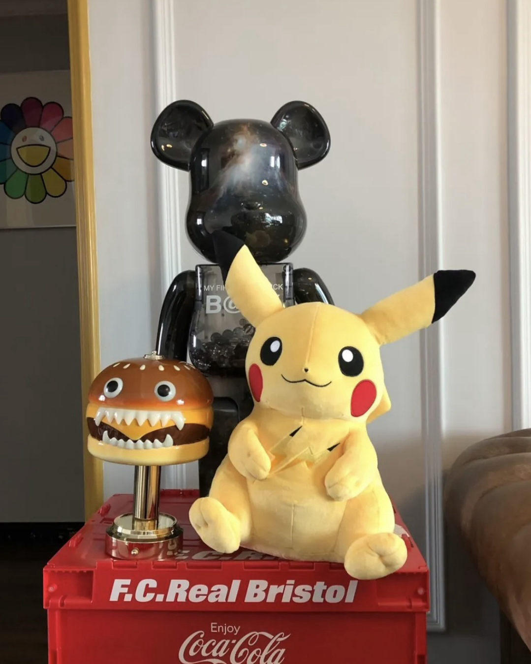 Pokémon × Fragment 皮卡丘毛絨娃娃 38cm｜商品圖片 11