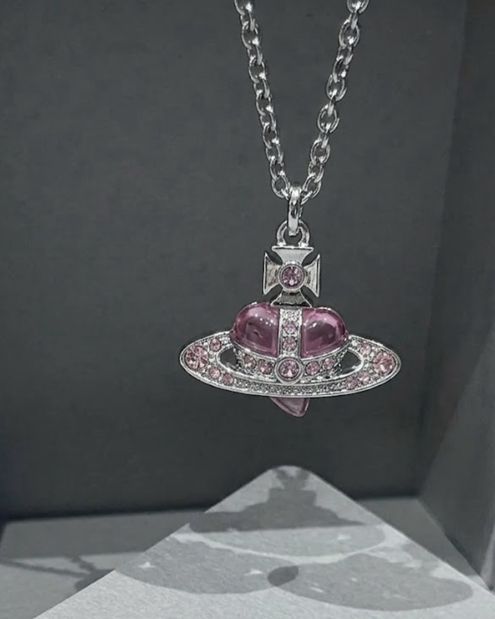 Vivienne Westwood New Diamante Heart 不對稱心型粉色水晶項鎍西太后薇薇安