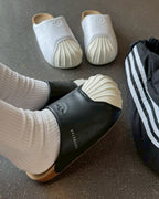 Adidas Original Adimule 黑白撞色貝殼頭皮革勃肯鞋拖鞋懶人鞋包頭鞋男女鞋 LC0411