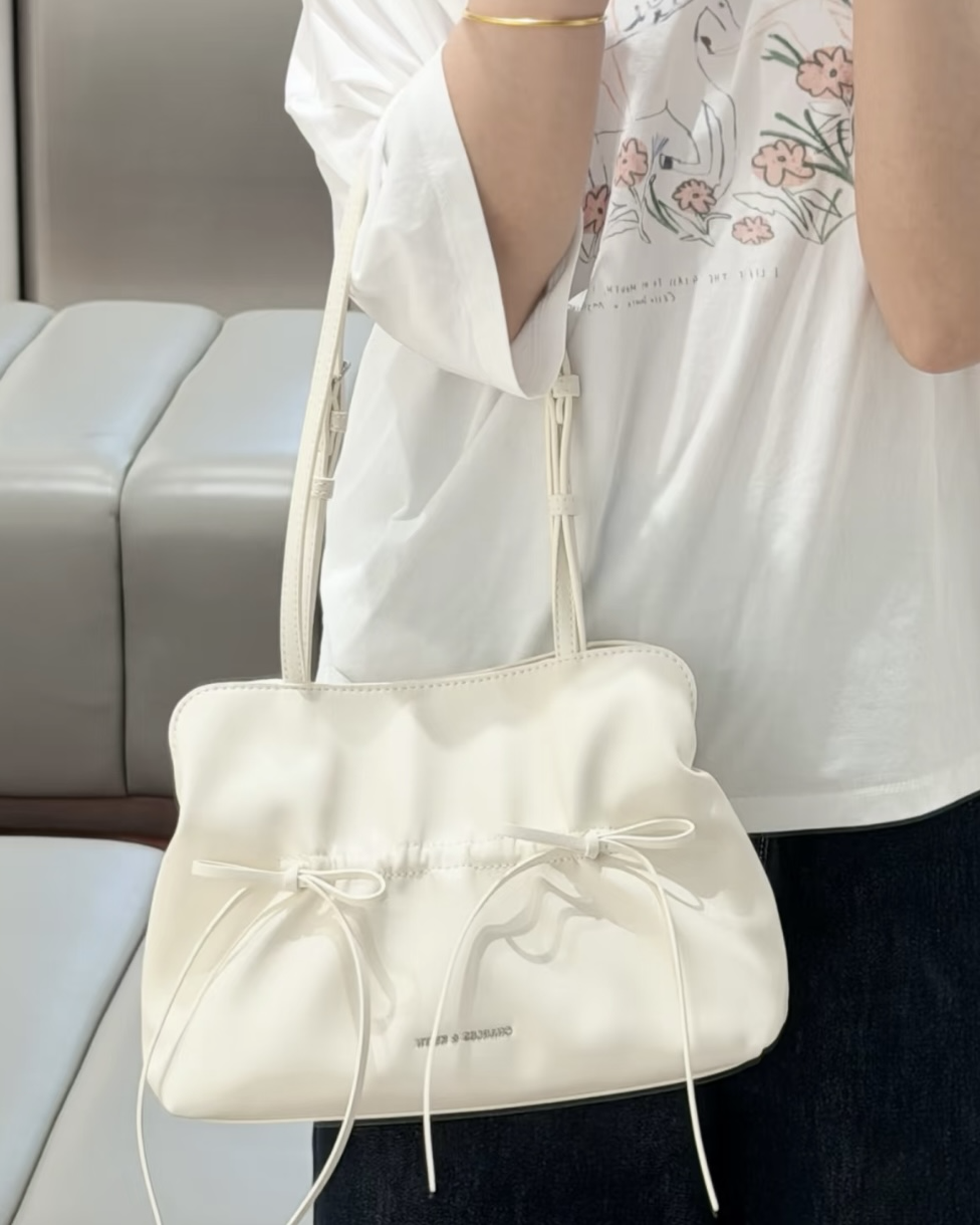 CHARLES & KEITH 小CK Reese 蝴蝶結 褒皺 單肩包 肩背包 CK2-20151672