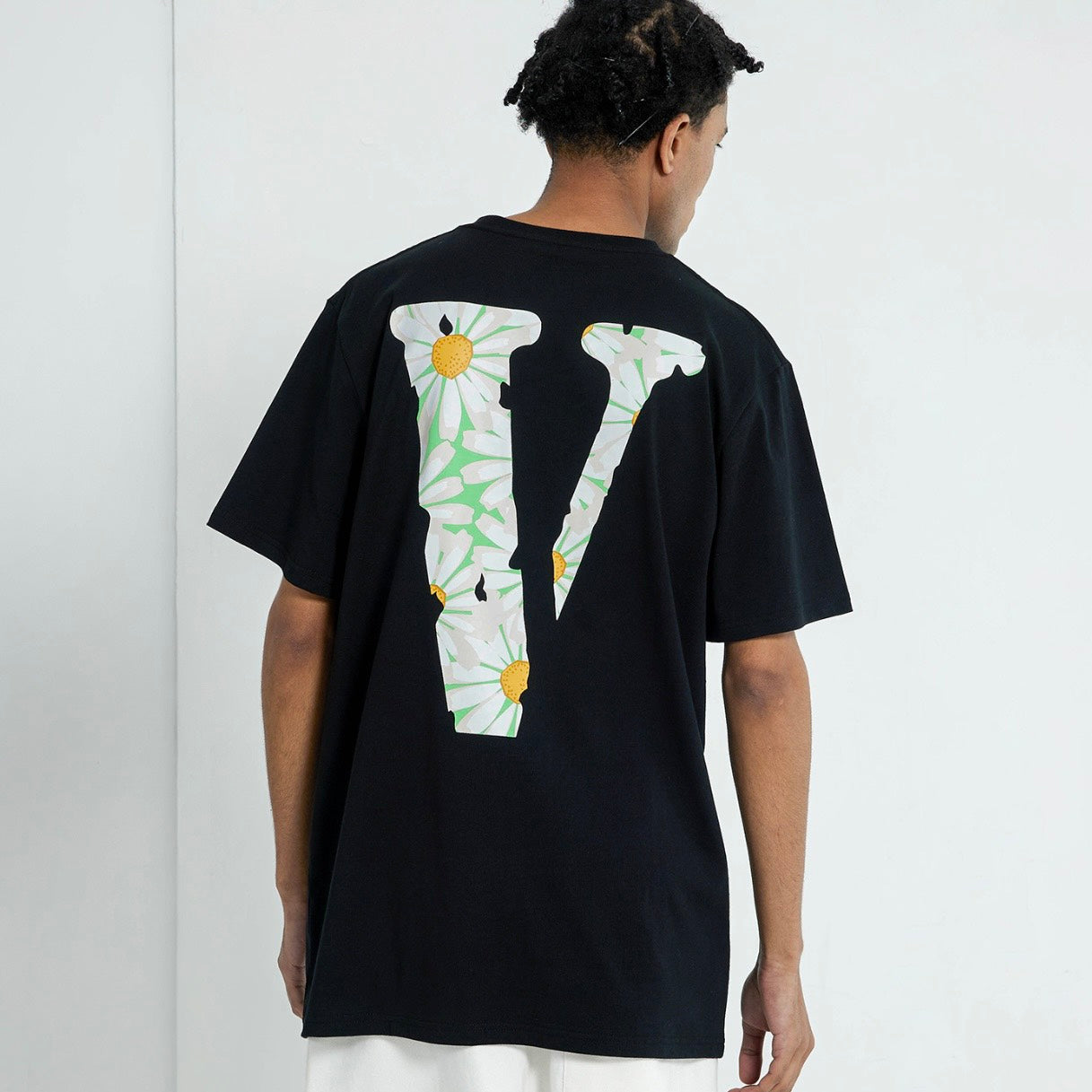 VLONE TEE 短袖 雛菊款 VLTE23005（現貨）