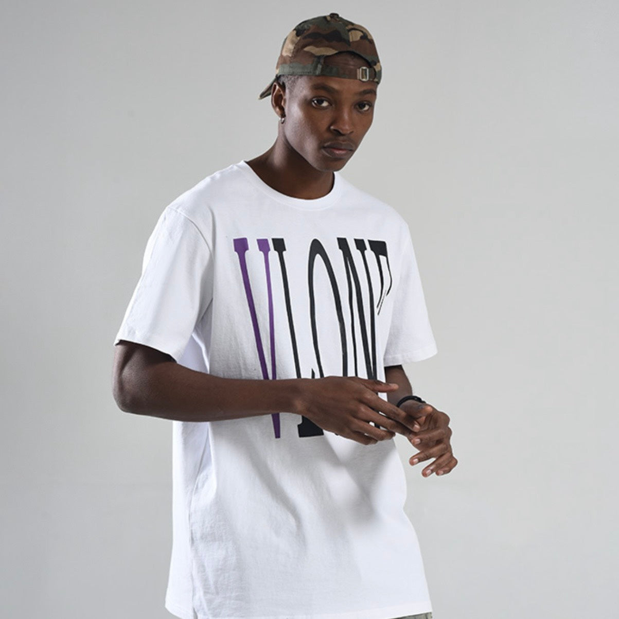 VLONE TEE 短袖 白紫款 VLTE19001白紫（現貨）