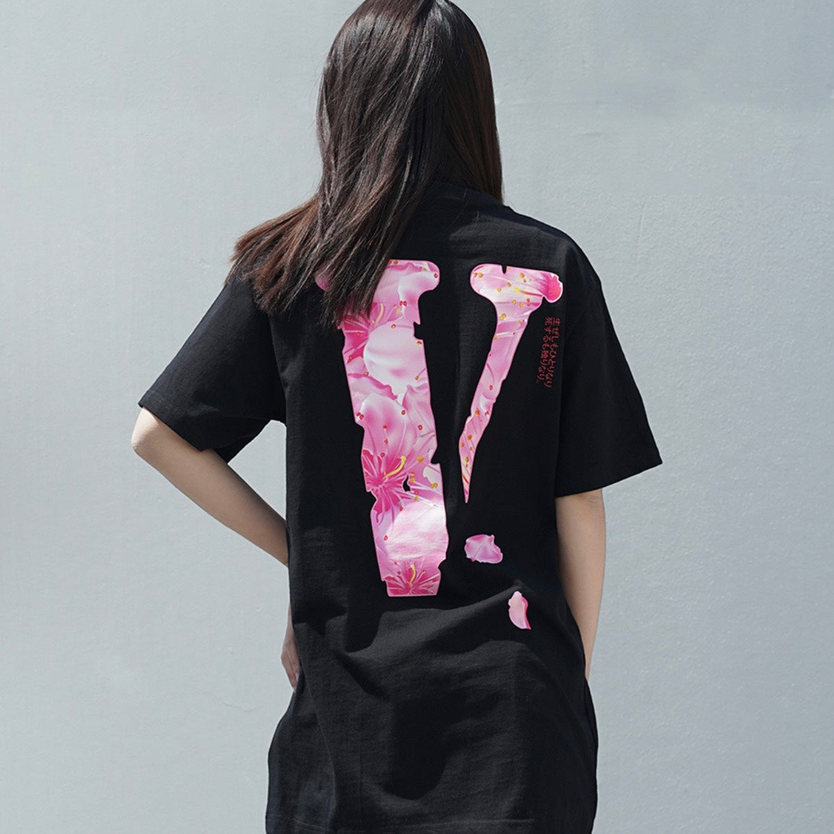 VLONE TEE 短袖 櫻花款 VLTE22004（現貨）