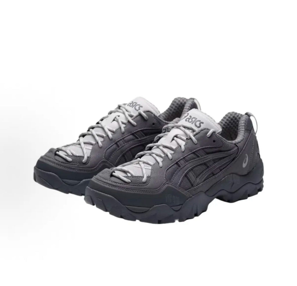 ASICS GEL-PICKAX 炭灰 1203B026-020