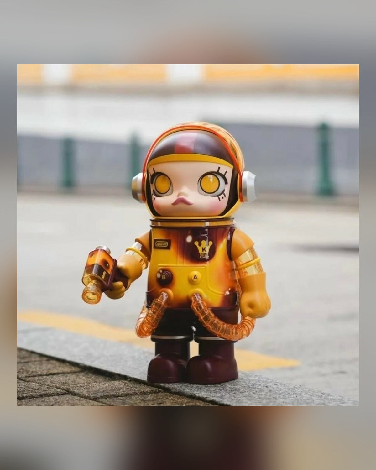 POPMART MEGA SPACE MOLLY 葡式蛋塔 400% 澳門限定 葡撻 泡泡瑪特