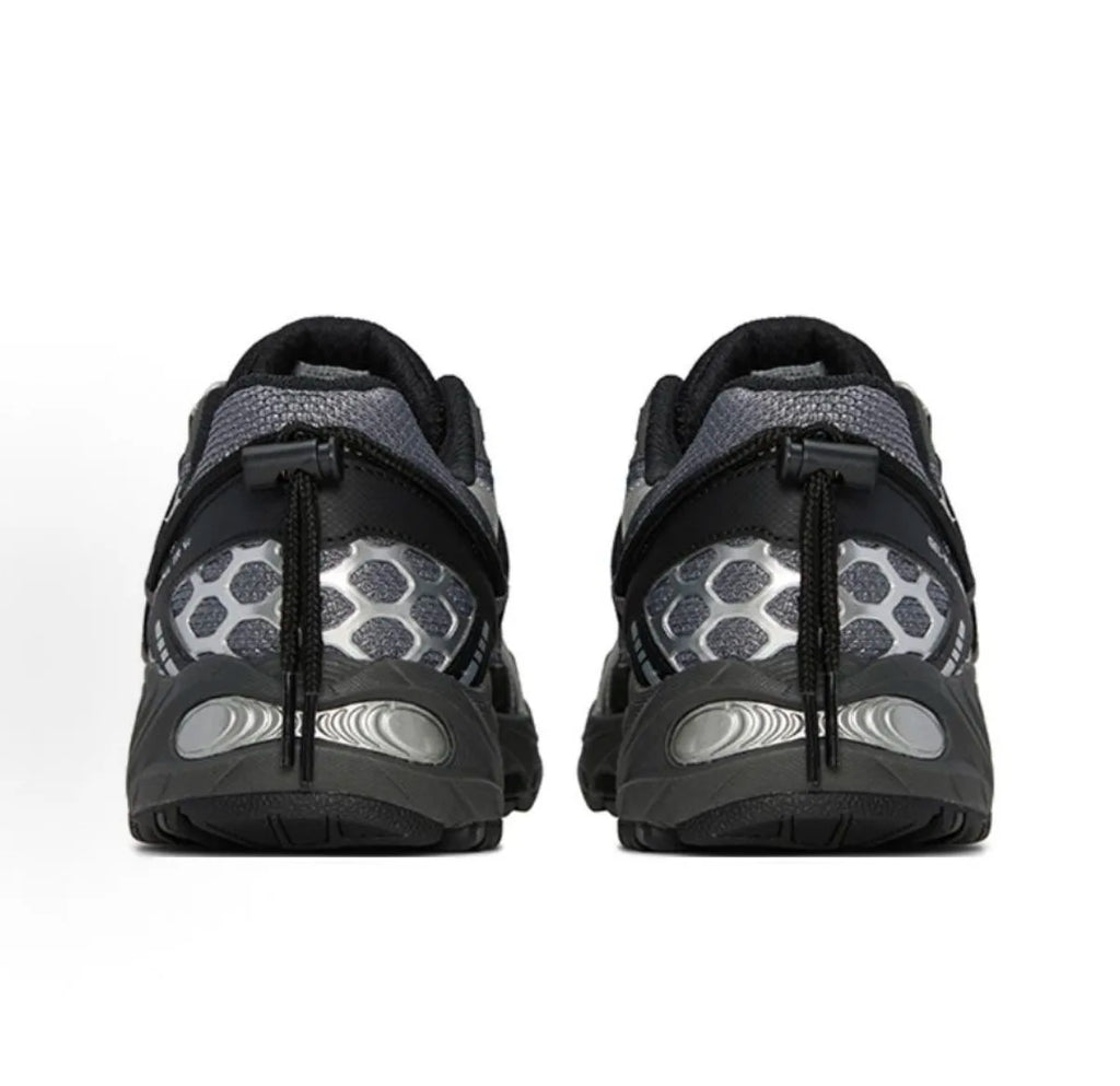 ASICS Gel-Kahana TR V2 黑銀	1203A557-020