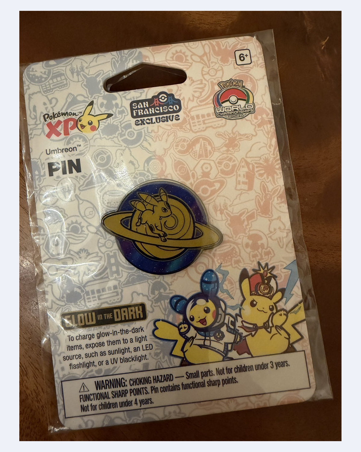 WCS 主視覺夜光 Pin｜月亮伊布款｜KPANDA 舊金山現場實拍